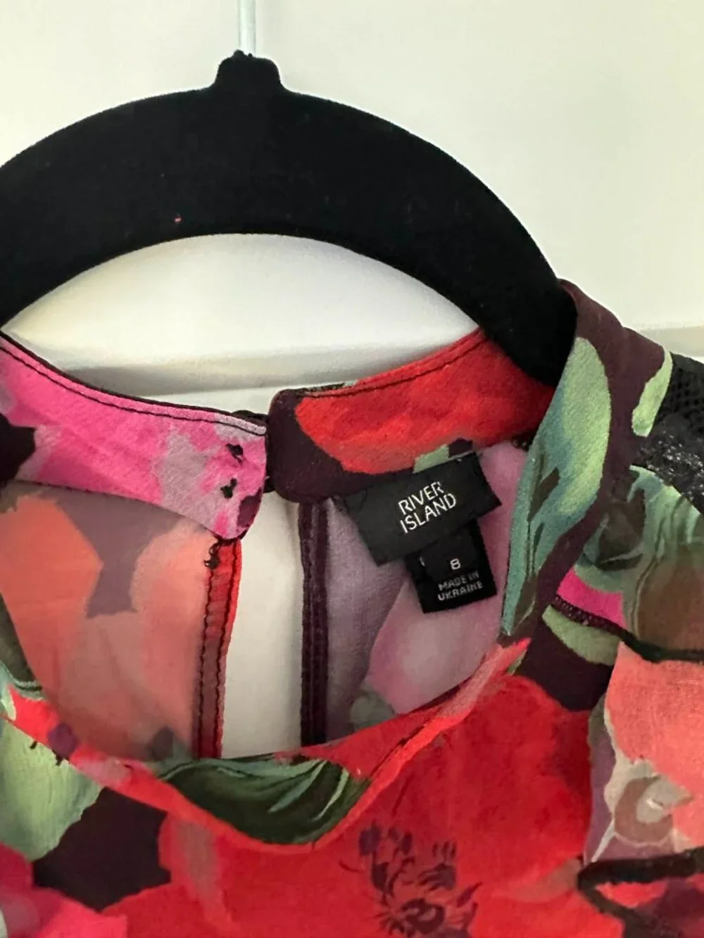 River Island, Women's Floral Blouse UK 8, US 4 - Picture 3 of 3